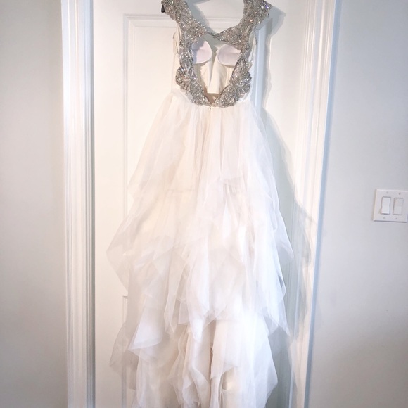 Hayley Paige •Carrie• Wedding Dress - Picture 7 of 7